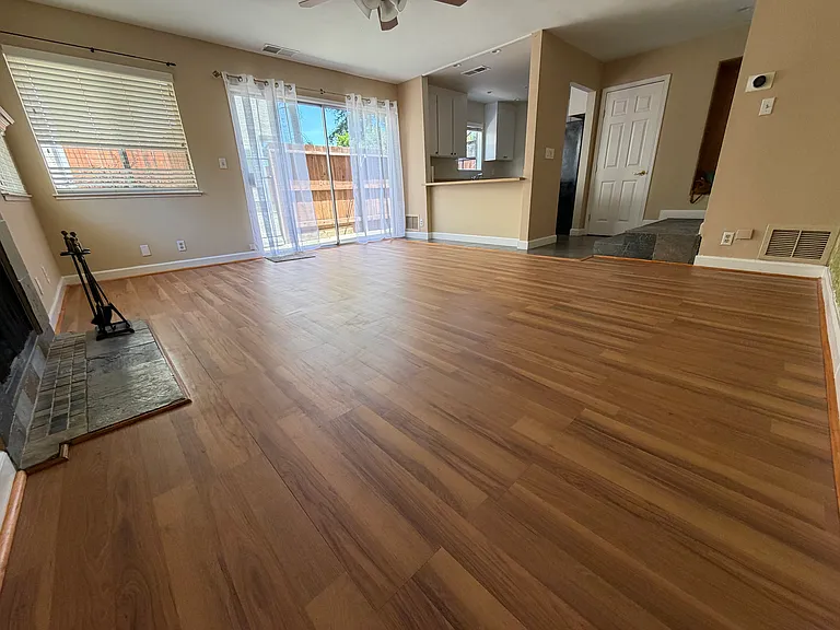 1890 San Vincente Dr #1 — Photo 2