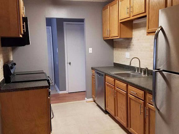 5th image of 3251 Indian King Ct