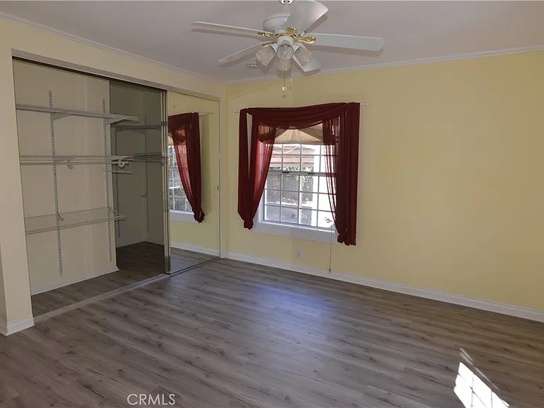 3061 Madison Ave — Photo 4