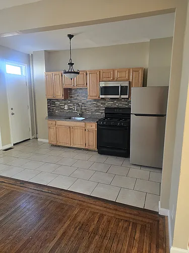 4028 W Cold Spring Ln Photo 1 4028 W Cold Spring Ln Photo 1