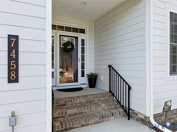 3rd image of 7458 Aldeby St