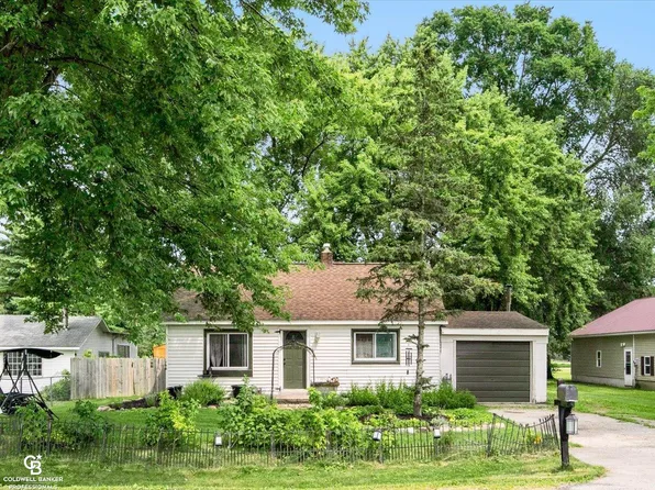 55 E Harrington Rd, Croswell, MI 48422