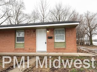 323 E 8th St APT B, Marion, IN 46953