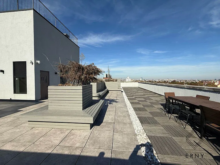 1326 Ocean Ave #7G — Photo 21