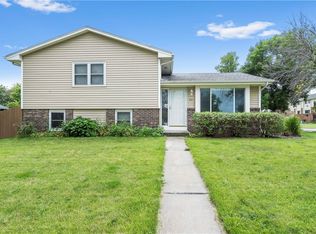 401 NE Stoneridge Blvd, Ankeny, IA 50021
