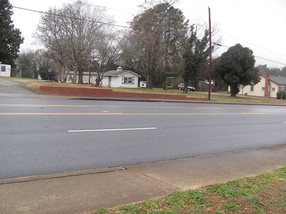 2nd image of 1664 E. Fredrick Street