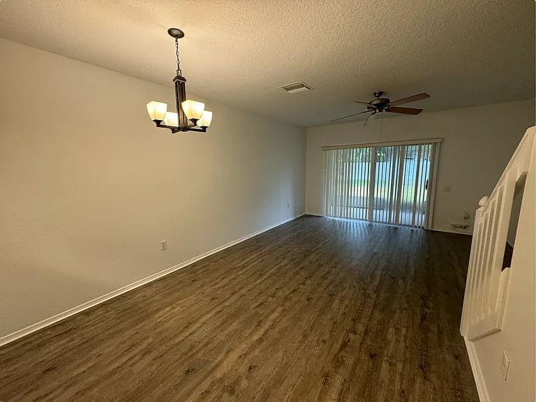 30233 Lacledes Ln — Photo 14