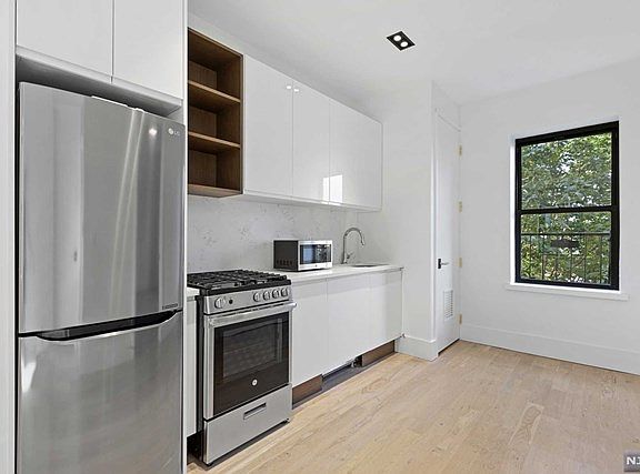 2nd image of 32 Magnolia Ave #203