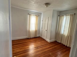 45 Pleasant St FLOOR 1, Cranston, RI 02910
