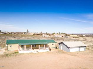 10537 E Chaco Ln, Hereford, AZ 85615