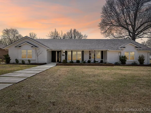 6108 E 52nd Pl, Tulsa, OK 74135