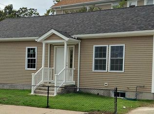 264 Beverage Hill Ave, Pawtucket, RI 02860