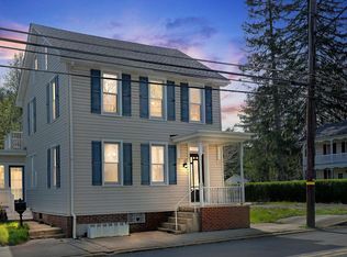 35 N Tulpehocken St, Pine Grove, PA 17963