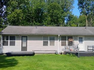20150 Sherwood Rd, Belleville, MI 48111