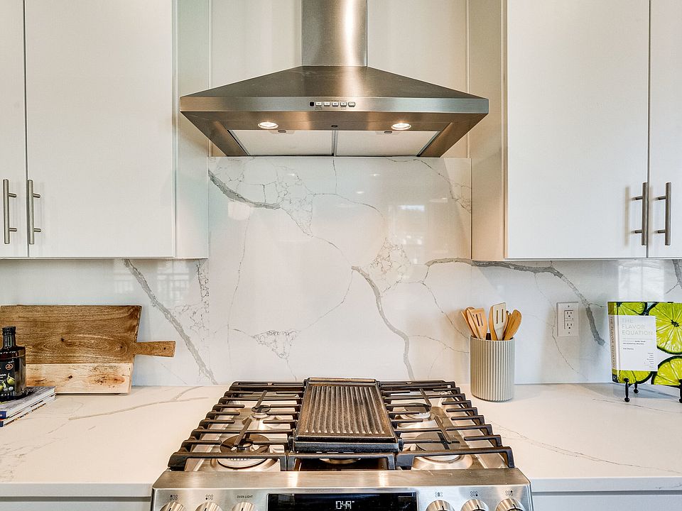 Elsdon Plan, The Flats at Waxpool Crossing, Ashburn, VA 20147 Zillow