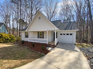 7230 Catawba Springs Rd, Denver, NC 28037