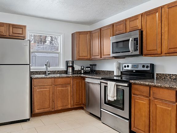 004_Kitchen1_03042023