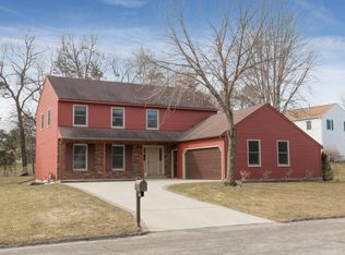 820 Woodgate Ln NW, Rochester, MN 55901