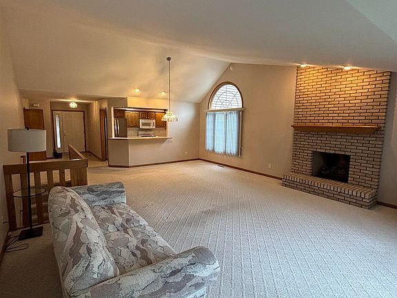 5th image of 5660 Firethorne Dr