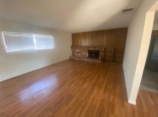 1923 Emma Lee Ln APT D, Hanford, CA 93230