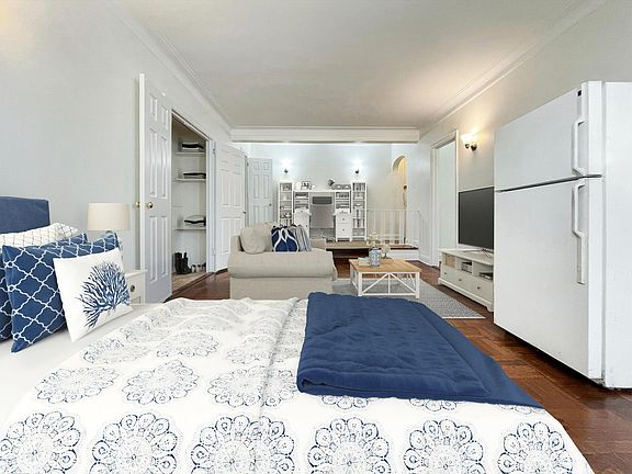 2nd image of 12220 Ocean Promenade APT 1L