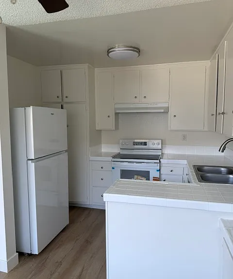 Cornuta Apartments — Photo 15