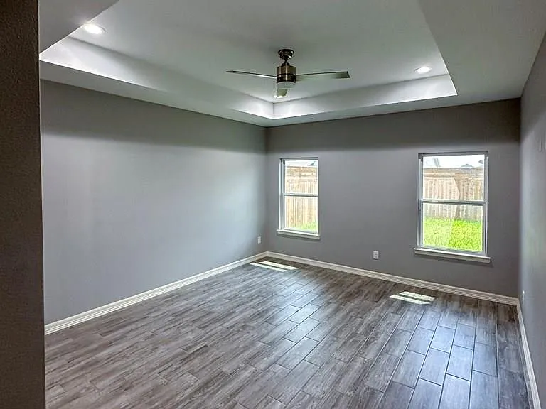 9649 Lake Concordia Ct — Photo 12