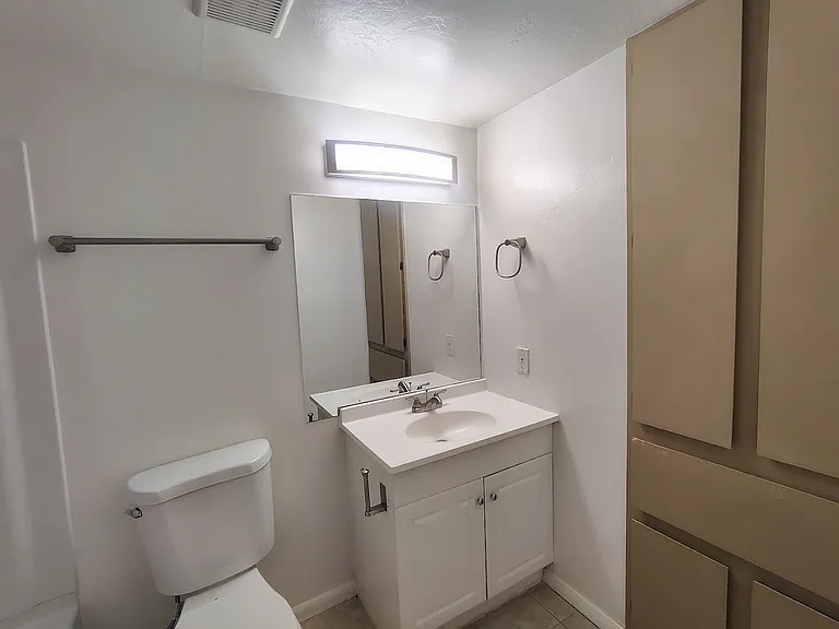 1620 N Wilmot Rd #S336 — Photo 20