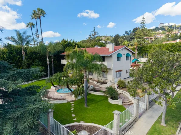 2205 N Catalina St, Los Angeles, CA 90027