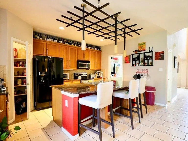 135 S Spinning Wheel Cir — Photo 13