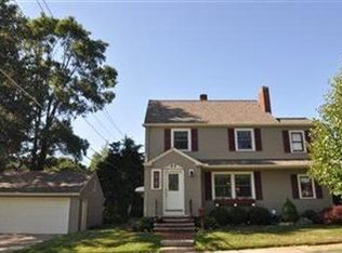 21280 Clifford Dr, Fairview Park, OH