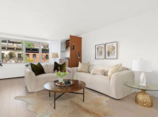 London Towne House, New York, NY 10011