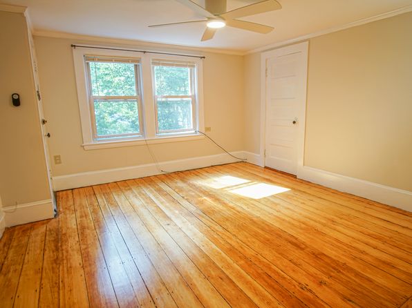 38 Emerson St APT 3