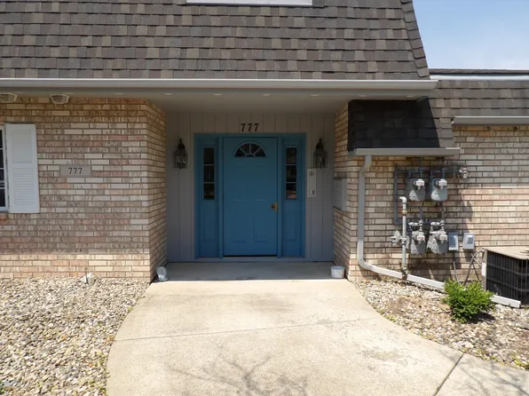 777 Hidden Oak Trl Unit 2-A, Hobart, IN 46342