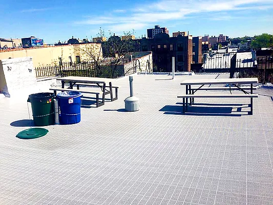 Rented by MNS | media 26