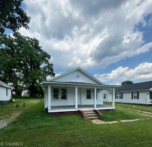 2472 Boone Trl, North Wilkesboro, NC, 28659