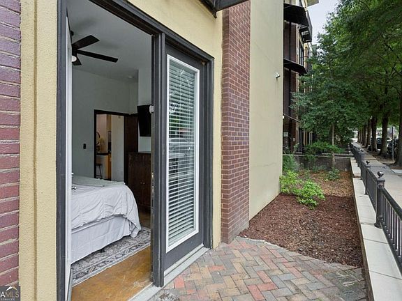 3rd image of 5300 Peachtree Rd Unit 101