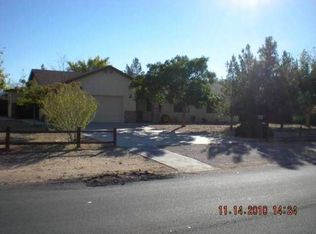 20767 Pahute Rd, Apple Valley, CA 92308