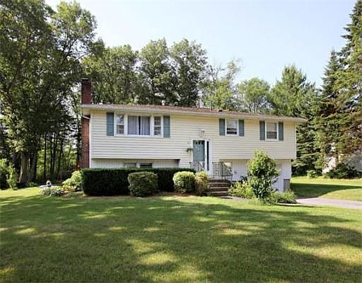 2nd image of 44 Arakelian Dr