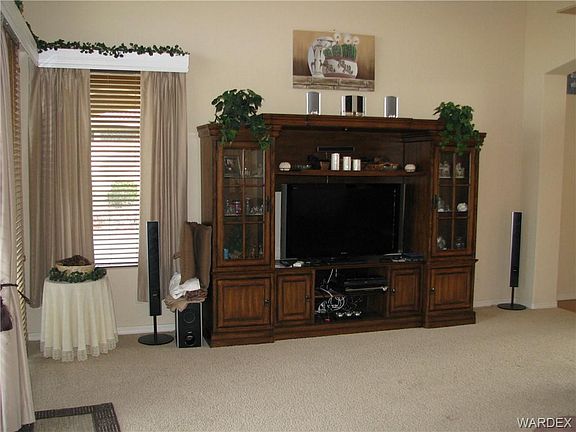 4th image of 2739 Fort Mojave Dr