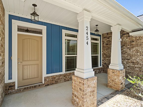 2nd image of 2454 Cove Rd