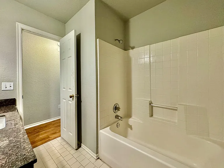 633 NW 121st St — Photo 14