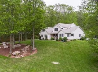 8 Highland Cir, Hampden, MA 01036