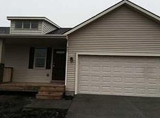 407 W Centennial Dr, Huxley, IA 50124