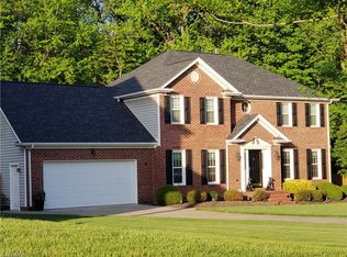 107 Brookview Ct, Elon, NC 27244