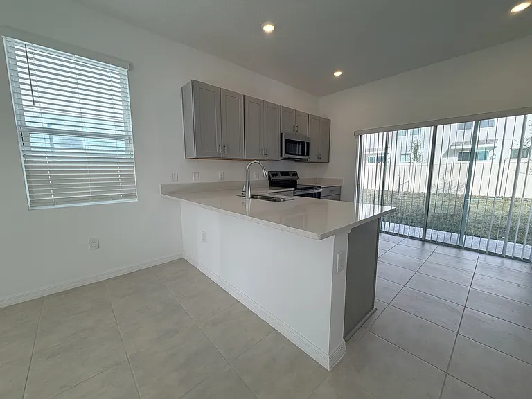 2942 Skyline Loop — Photo 23