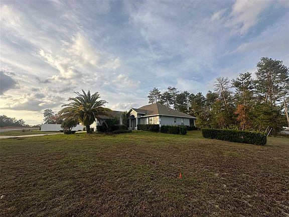 2nd image of 15074 SW 46th Cir