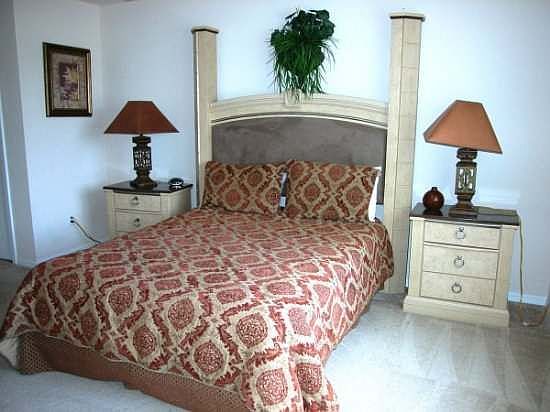 SC5P17905WW-5kingmasterbed