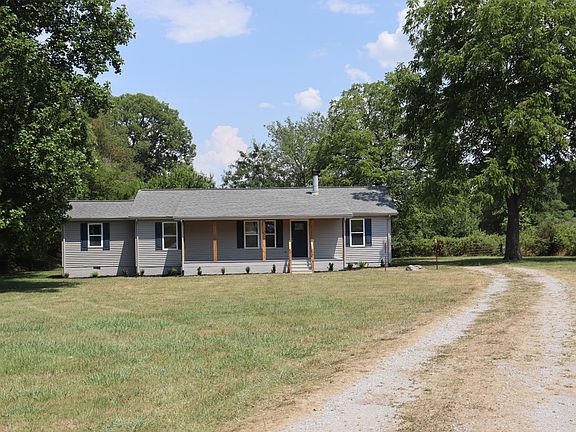 4th image of 1326 N Main St