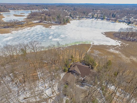 5th image of 534 Davis Lake Dr